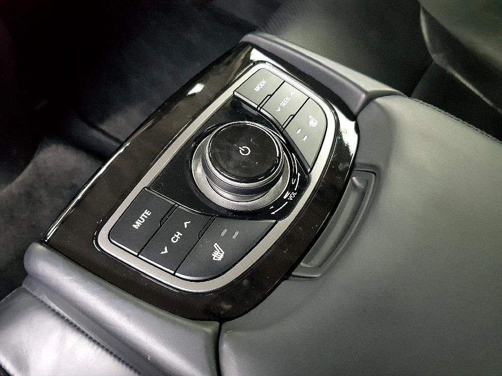 HYUNDAI Grandeur 2011 Negro - Importación desde Corea - HF Imports Iquique - Foto 13