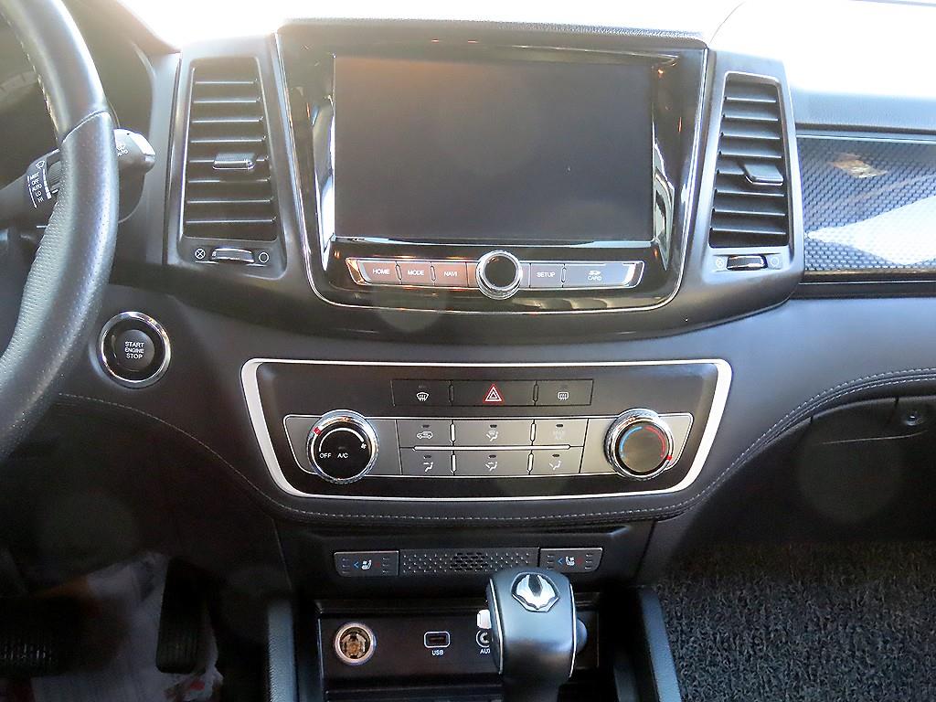 Ssangyong Rexton - Vista 11