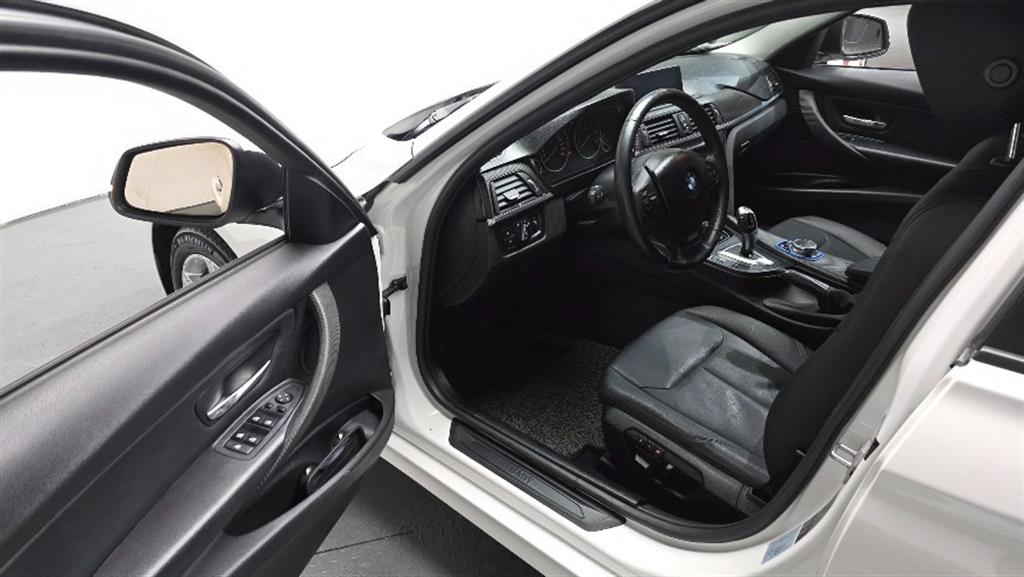 BMW 3 series - Vista 10