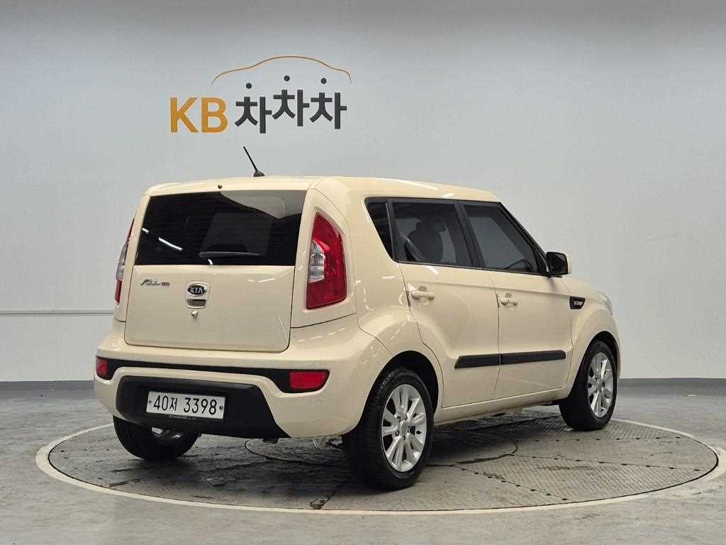 KIA Soul - Vista 3
