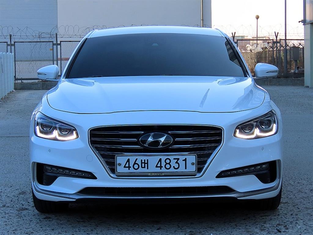 HYUNDAI Grandeur 2019 Blanco - Importación desde Corea - HF Imports Iquique - Foto 1