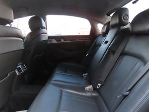 Genesis G80 - Vista 12