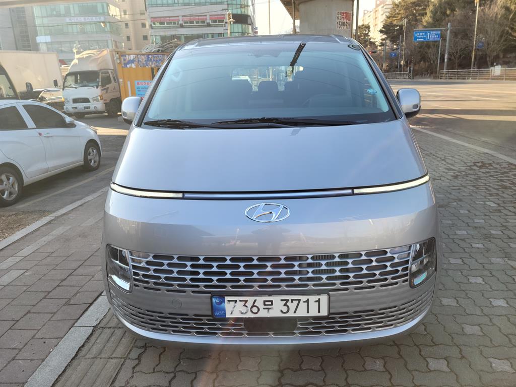 HYUNDAI Staria 2024 Plateado - Importación desde Corea - HF Imports Iquique - Foto 1