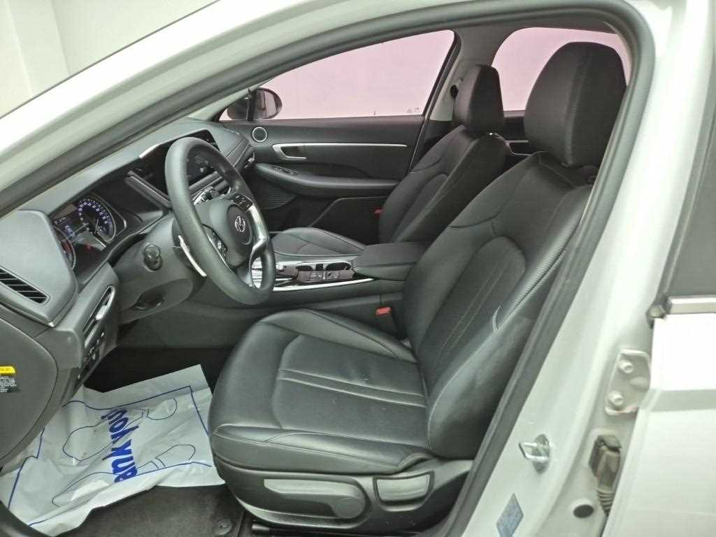 HYUNDAI Sonata - Vista 11