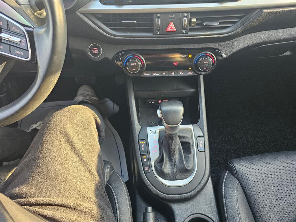 KIA K3 2021 Blanco - Importación desde Corea - HF Imports Iquique - Foto 15