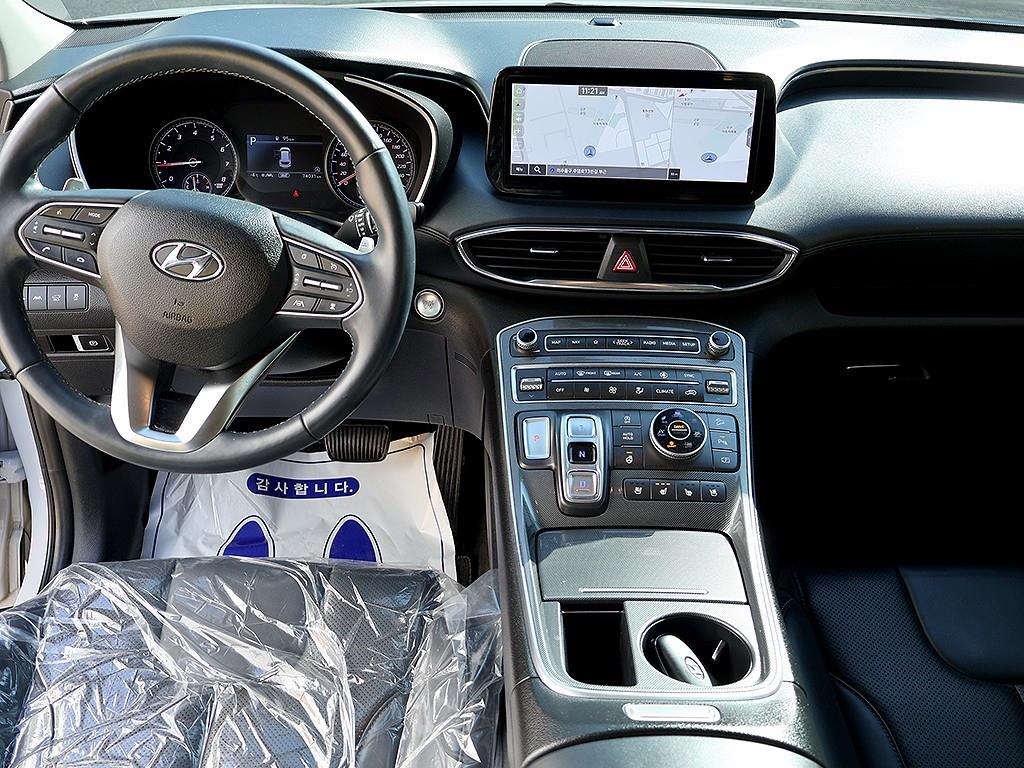 HYUNDAI Santa Fe - Vista 9