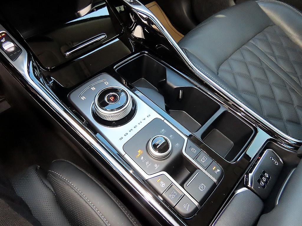 KIA Sorento - Vista 11