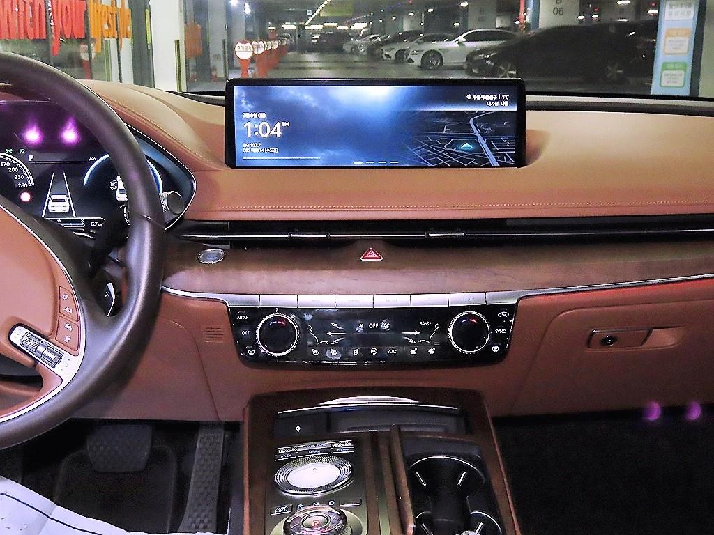 Genesis G80 - Vista 11