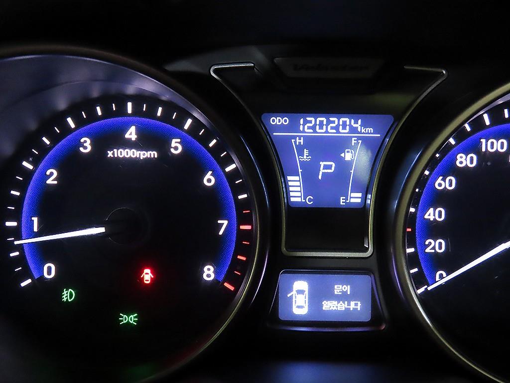 HYUNDAI Veloster - Vista 9