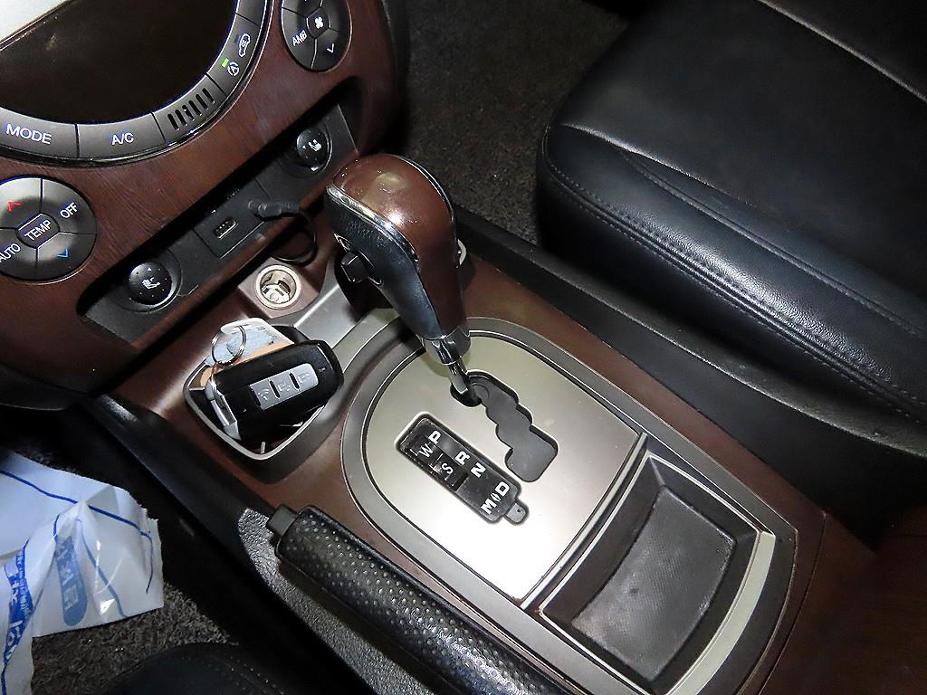 Ssangyong Rexton - Vista 12