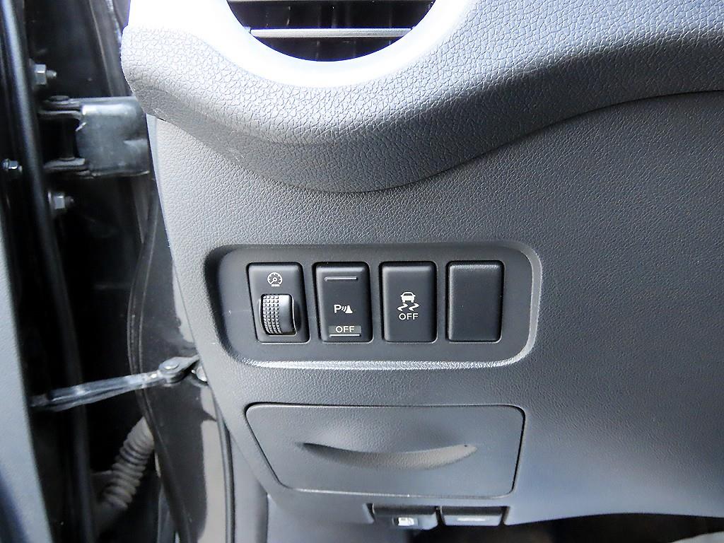 SAMSUNG QM5 - Vista 12