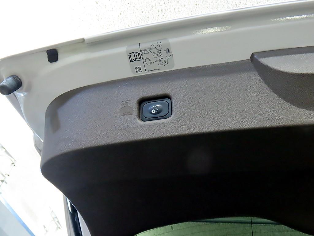 Lincoln MKX 2017 Blanco - Importación desde Corea - HF Imports Iquique - Foto 15