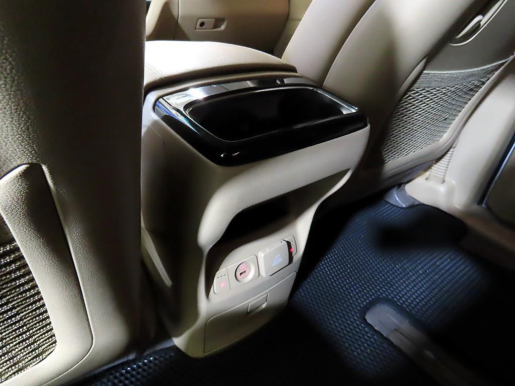 KIA Carnival 2016 Blanco - Importación desde Corea - HF Imports Iquique - Foto 16