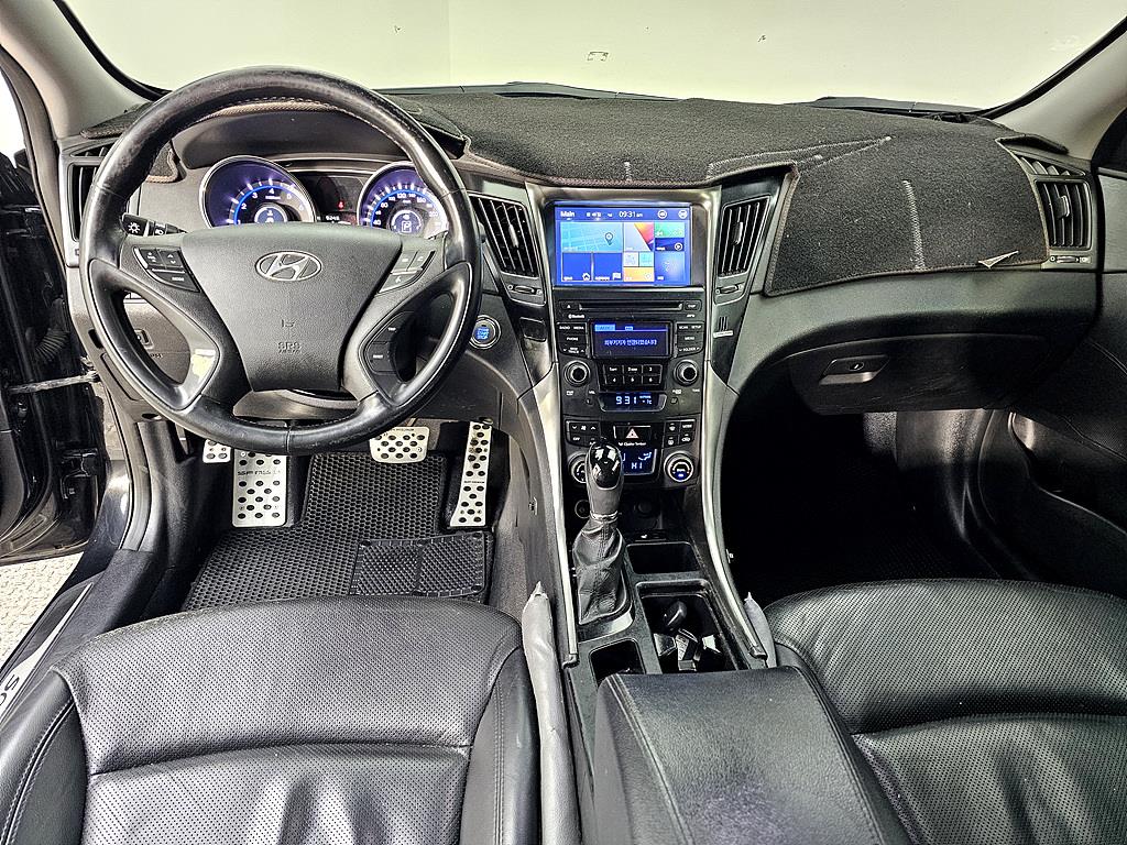 HYUNDAI Sonata - Vista 5