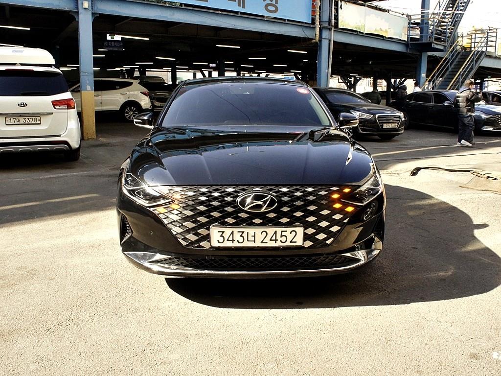 HYUNDAI Grandeur 2022 Negro - Importación desde Corea - HF Imports Iquique - Foto 1