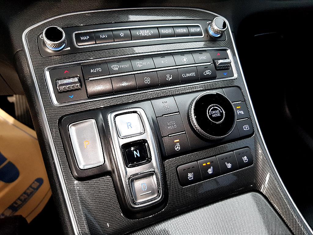 HYUNDAI Santa Fe 2023 Blanco - Importación desde Corea - HF Imports Iquique - Foto 13