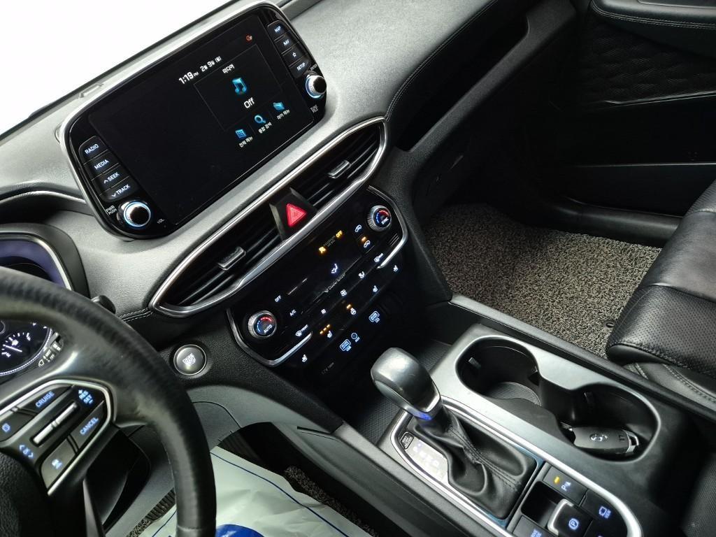 HYUNDAI Santa Fe - Vista 10