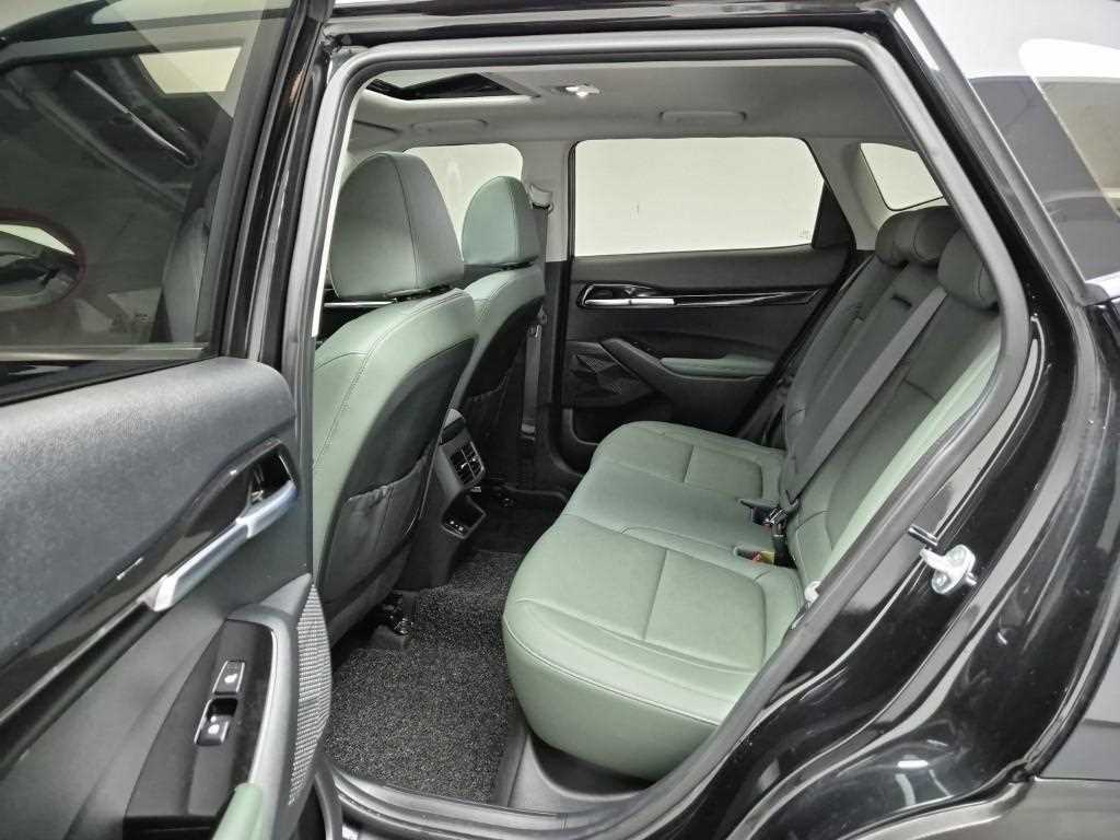 KIA Seltos - Vista 12