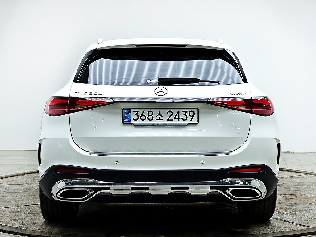 Mercedes Benz GLC Class - Vista 5