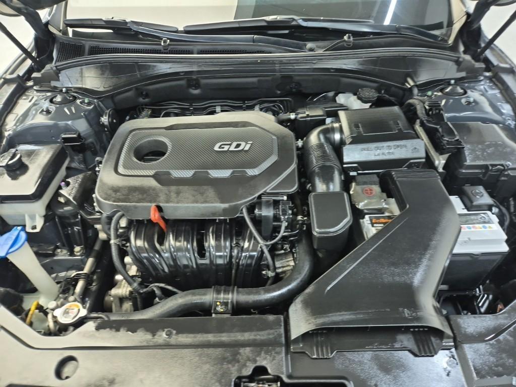 HYUNDAI Grandeur - Vista 5