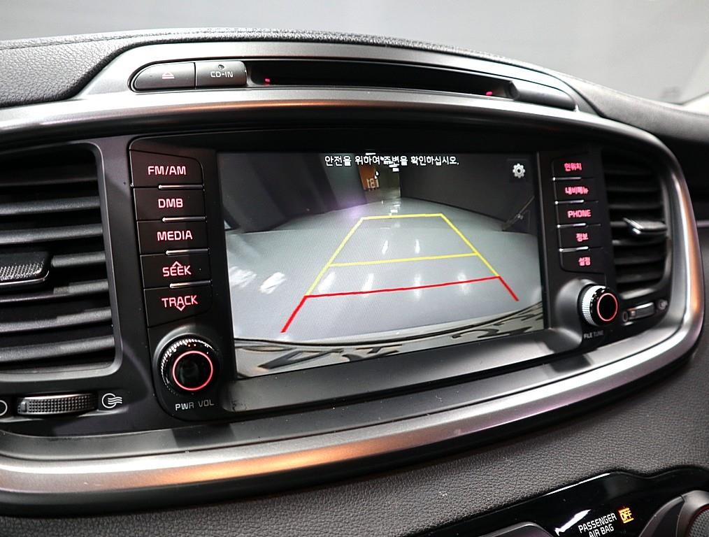 KIA Sorento - Vista 12