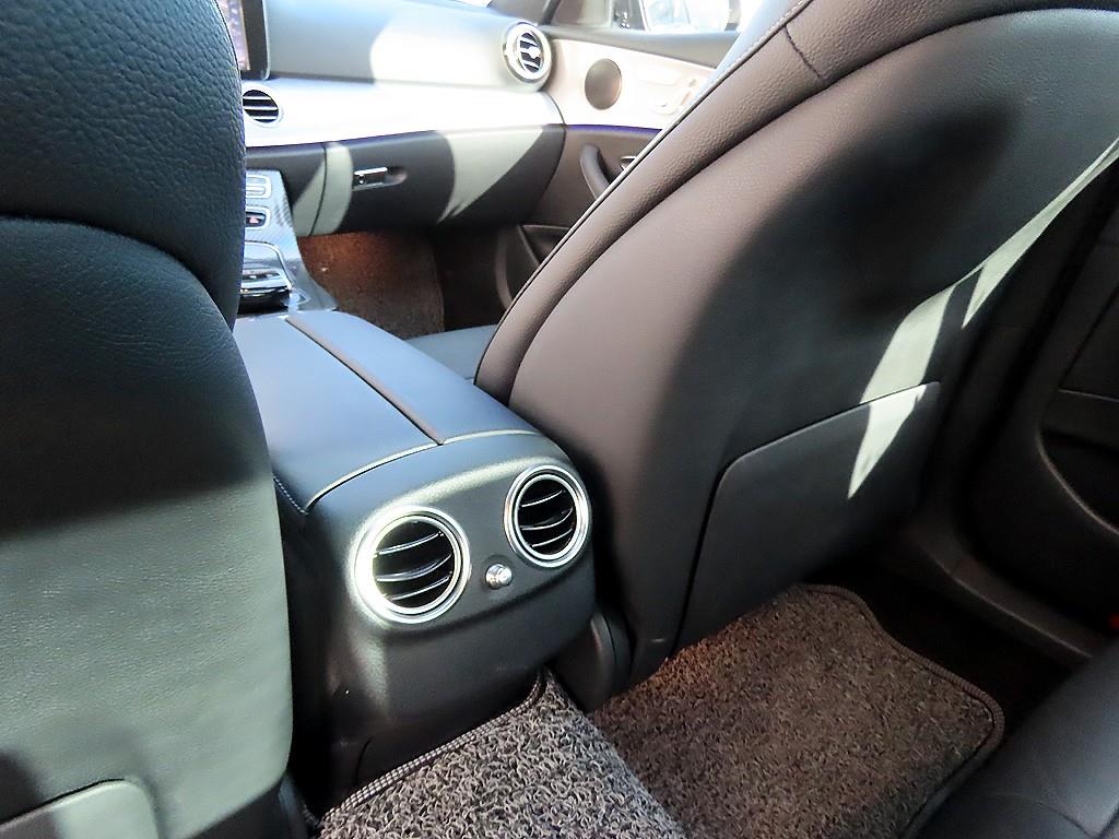 Mercedes Benz E class 2020 Blanco - Importación desde Corea - HF Imports Iquique - Foto 16