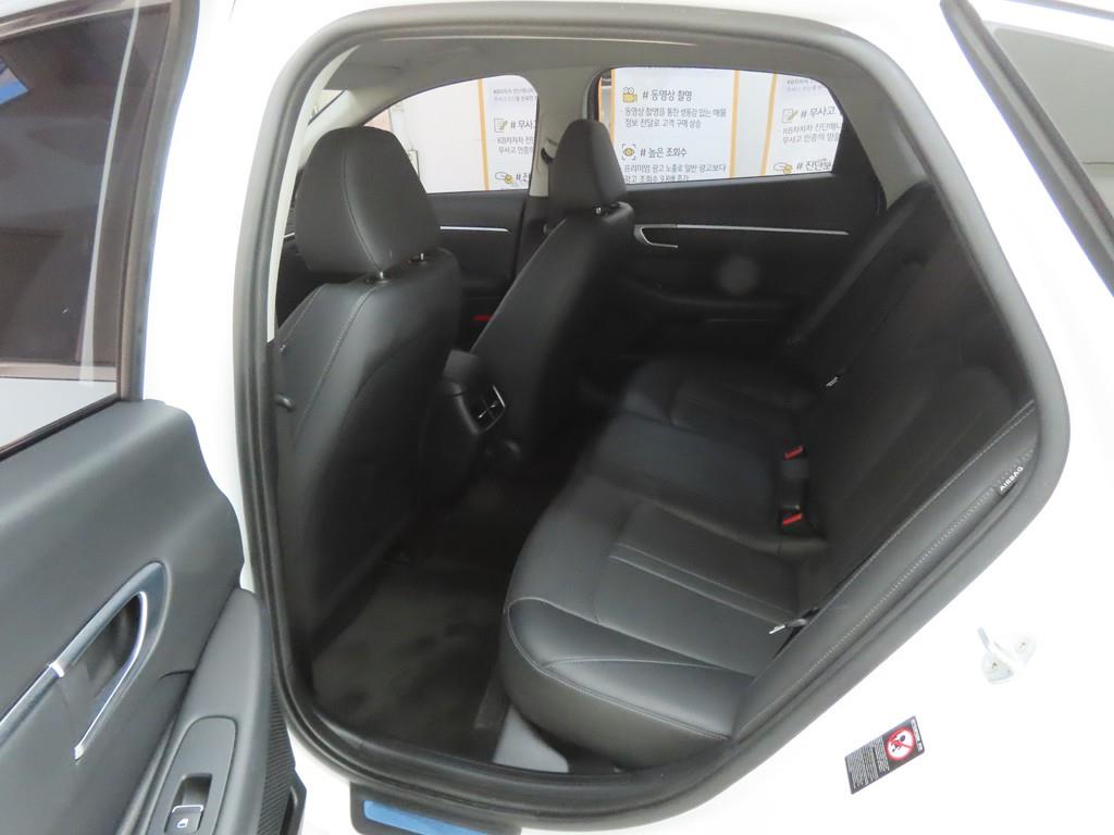 HYUNDAI Sonata - Vista 6