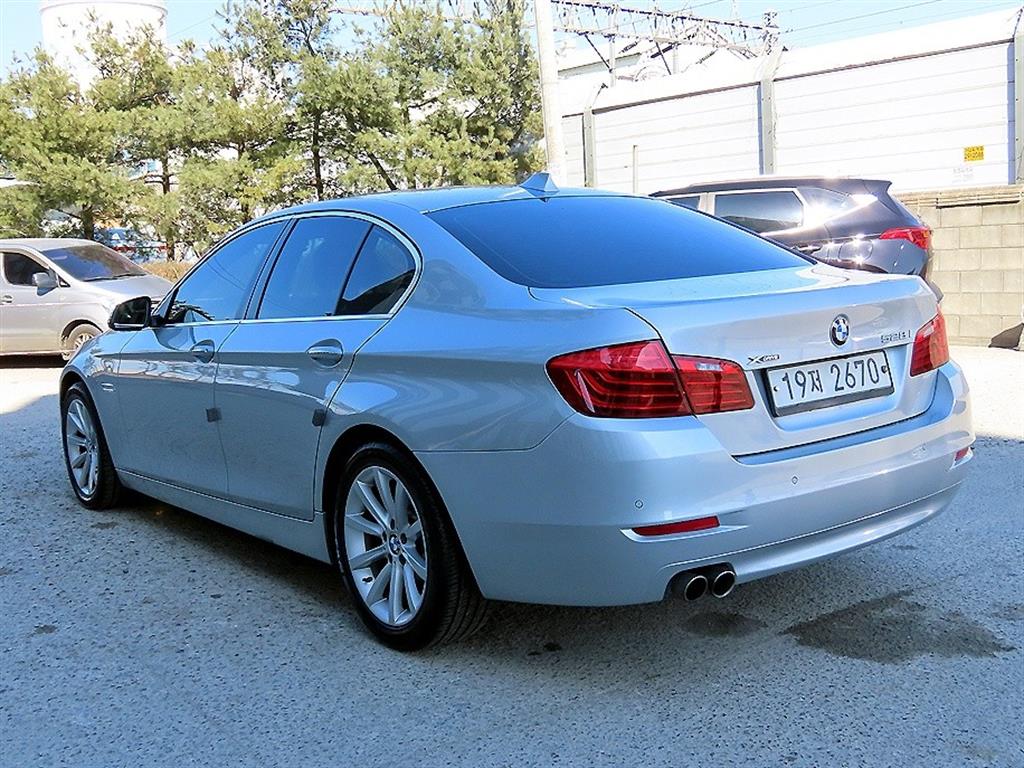 BMW 5 Series - Vista 3