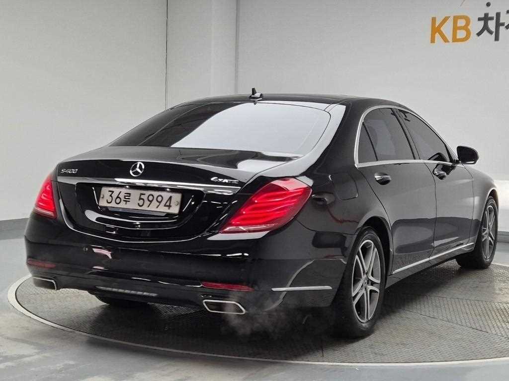 Mercedes Benz S Class - Vista 3