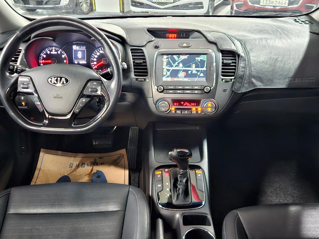 KIA K3 2017 Blanco - Importación desde Corea - HF Imports Iquique - Foto 15