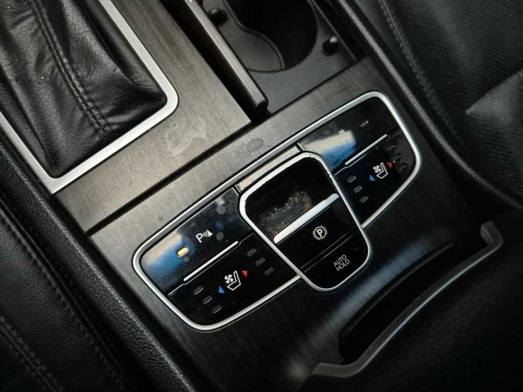 KIA K7 2012 Negro - Importación desde Corea - HF Imports Iquique - Foto 18