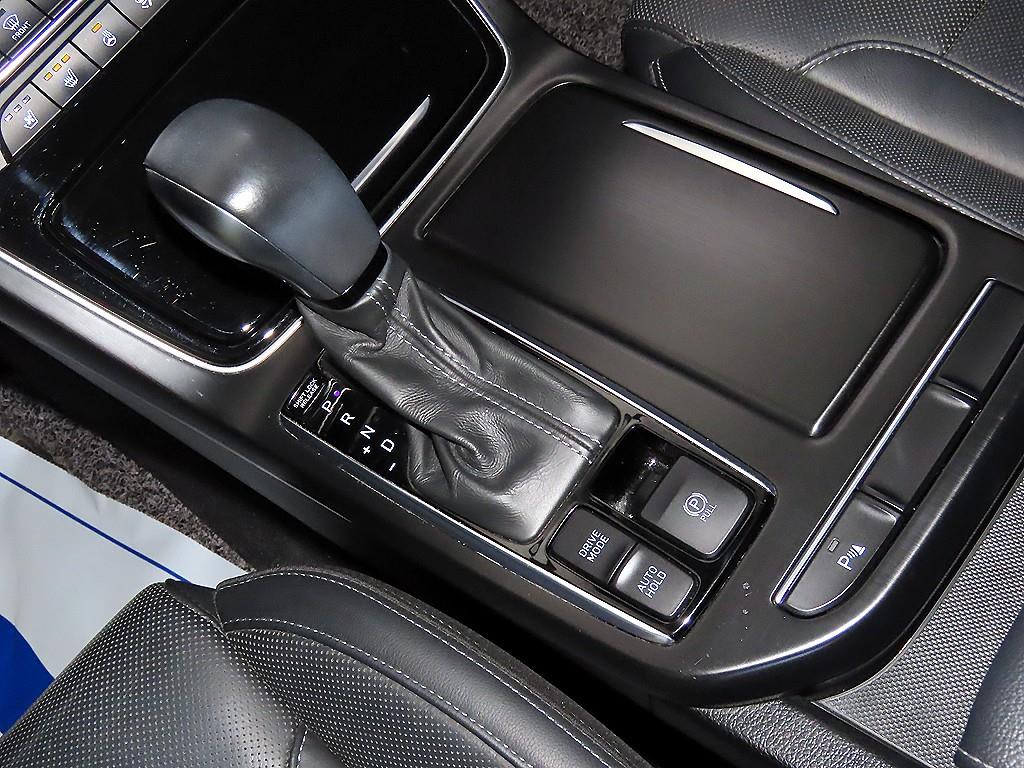 HYUNDAI Grandeur - Vista 12