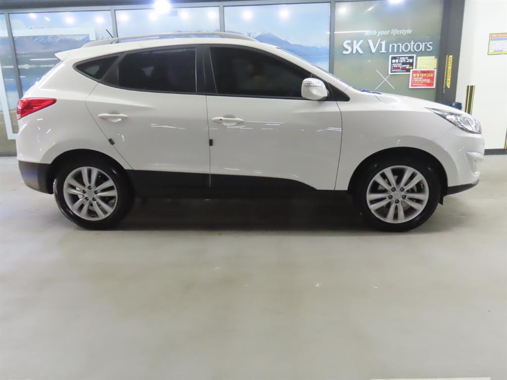 HYUNDAI Tucson - Vista 5
