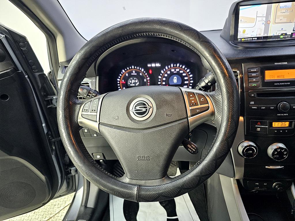 Ssangyong Korando - Vista 12