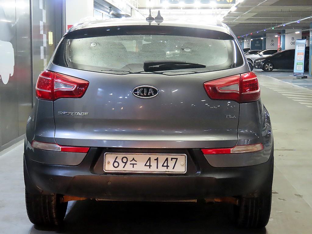 KIA Sportage - Vista 5