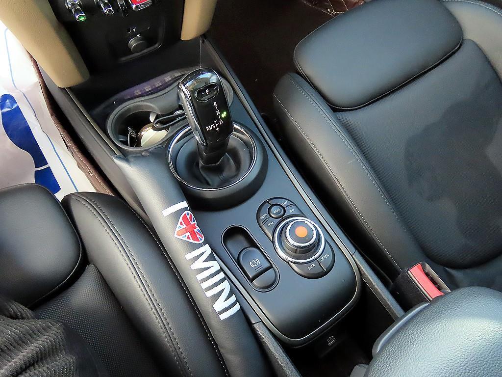 Mini Countryman - Vista 11