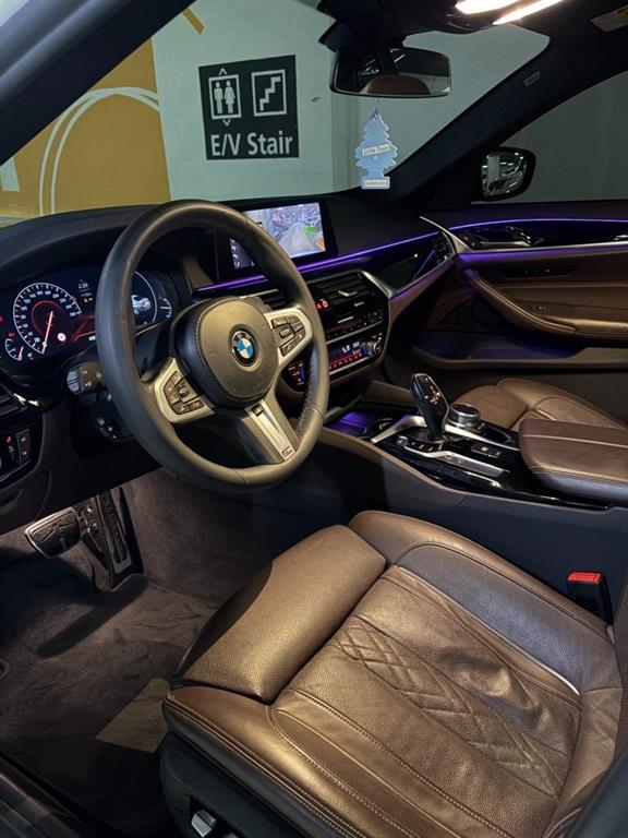 BMW 5 Series - Vista 9