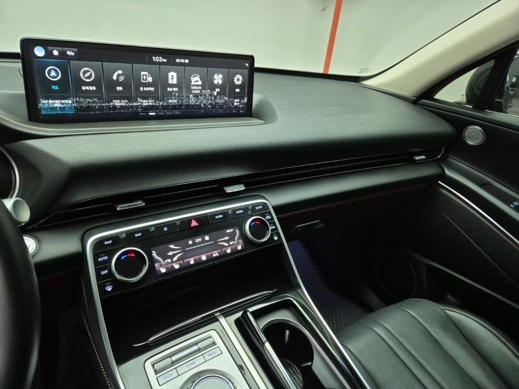 Genesis GV80 - Vista 12