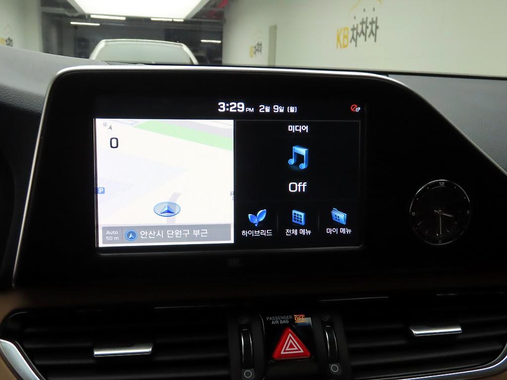 HYUNDAI Grandeur - Vista 8