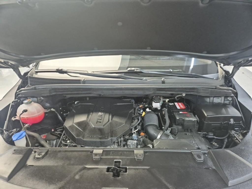 KIA Carnival - Vista 5