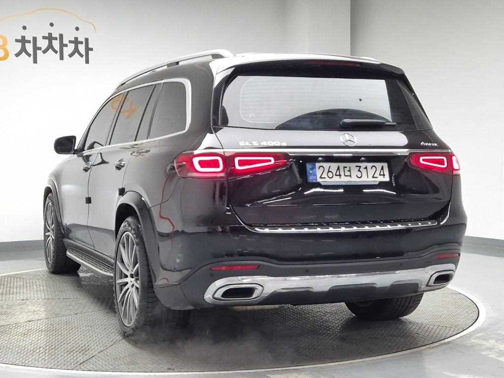 Mercedes Benz GLS Class - Vista 2