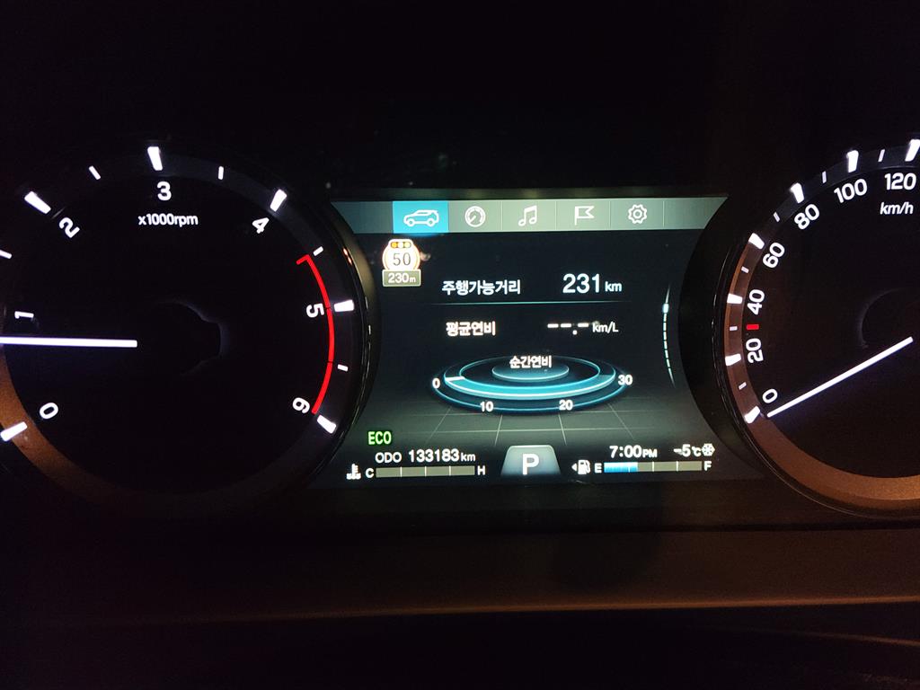 Ssangyong Rexton 2021 Gris - Importación desde Corea - HF Imports Iquique - Foto 17