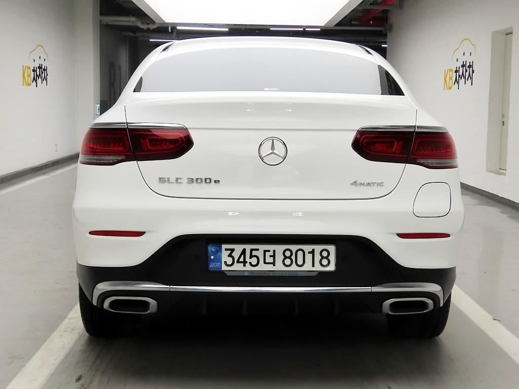 Mercedes Benz GLC Class - Vista 3