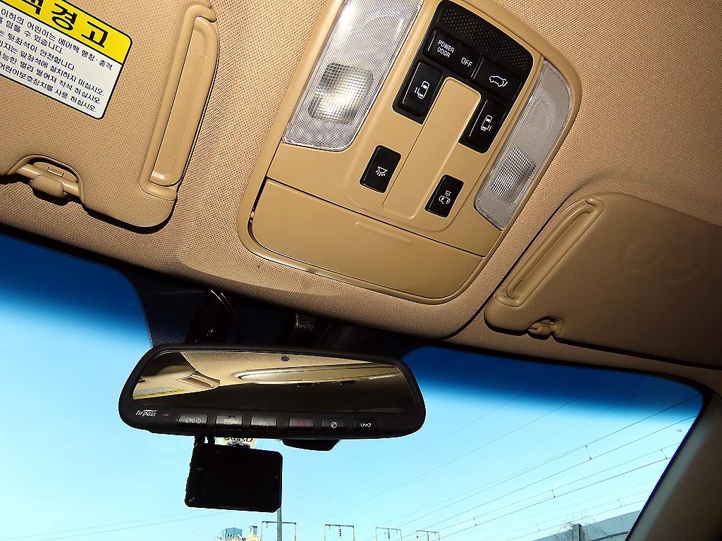 KIA Carnival 2018 Blanco - Importación desde Corea - HF Imports Iquique - Foto 15