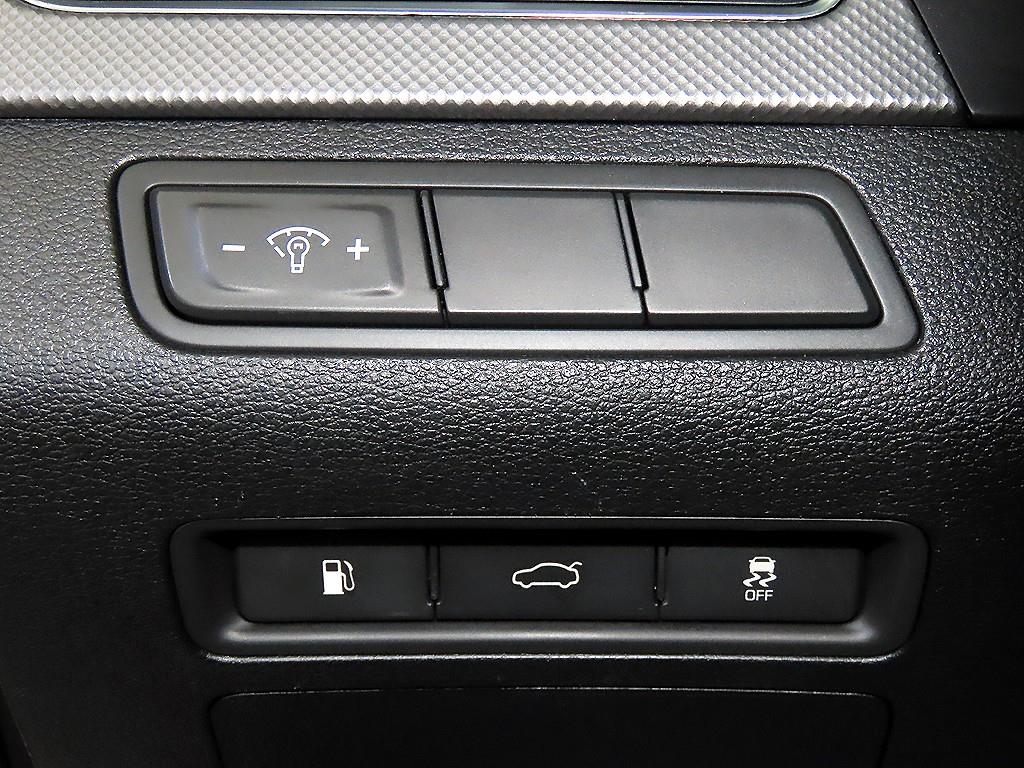 HYUNDAI Sonata 2016 Blanco - Importación desde Corea - HF Imports Iquique - Foto 13