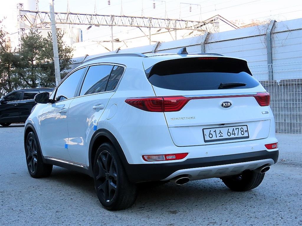 KIA Sportage - Vista 3