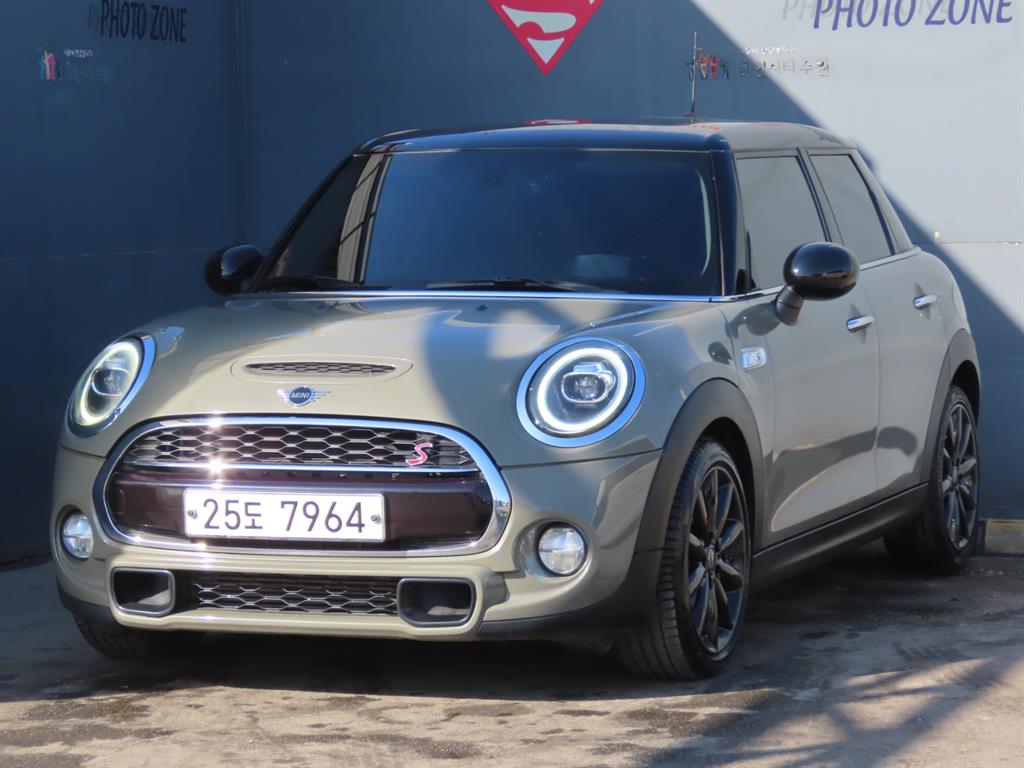 Mini Cooper 2019 Gris - Importación desde Corea - HF Imports Iquique - Foto 1