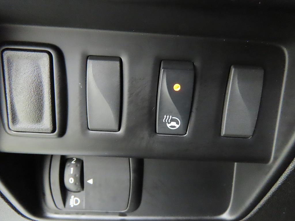 SAMSUNG QM6 - Vista 8