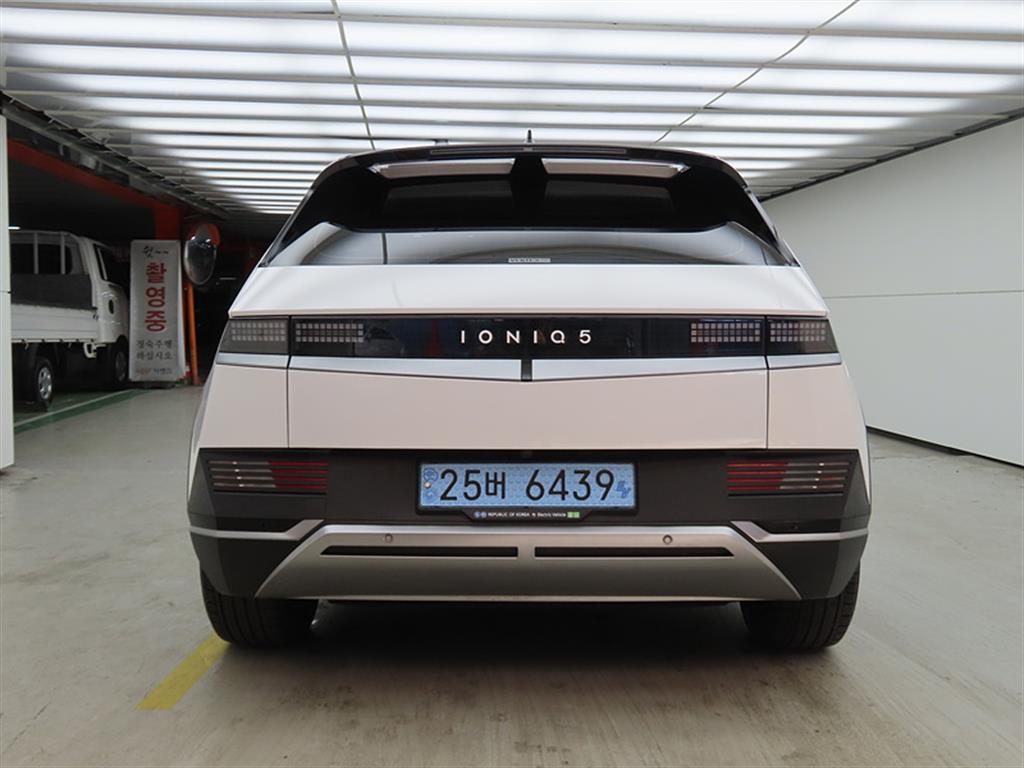 HYUNDAI Ioniq 5 - Vista 3