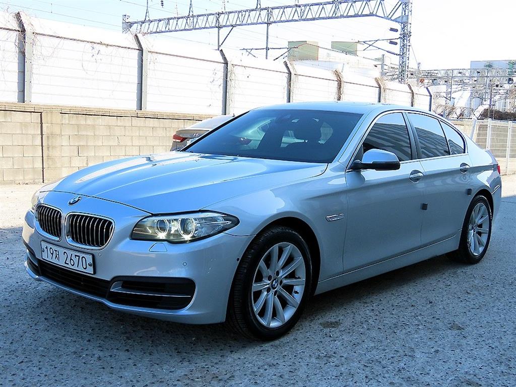 BMW 5 Series - Vista 2